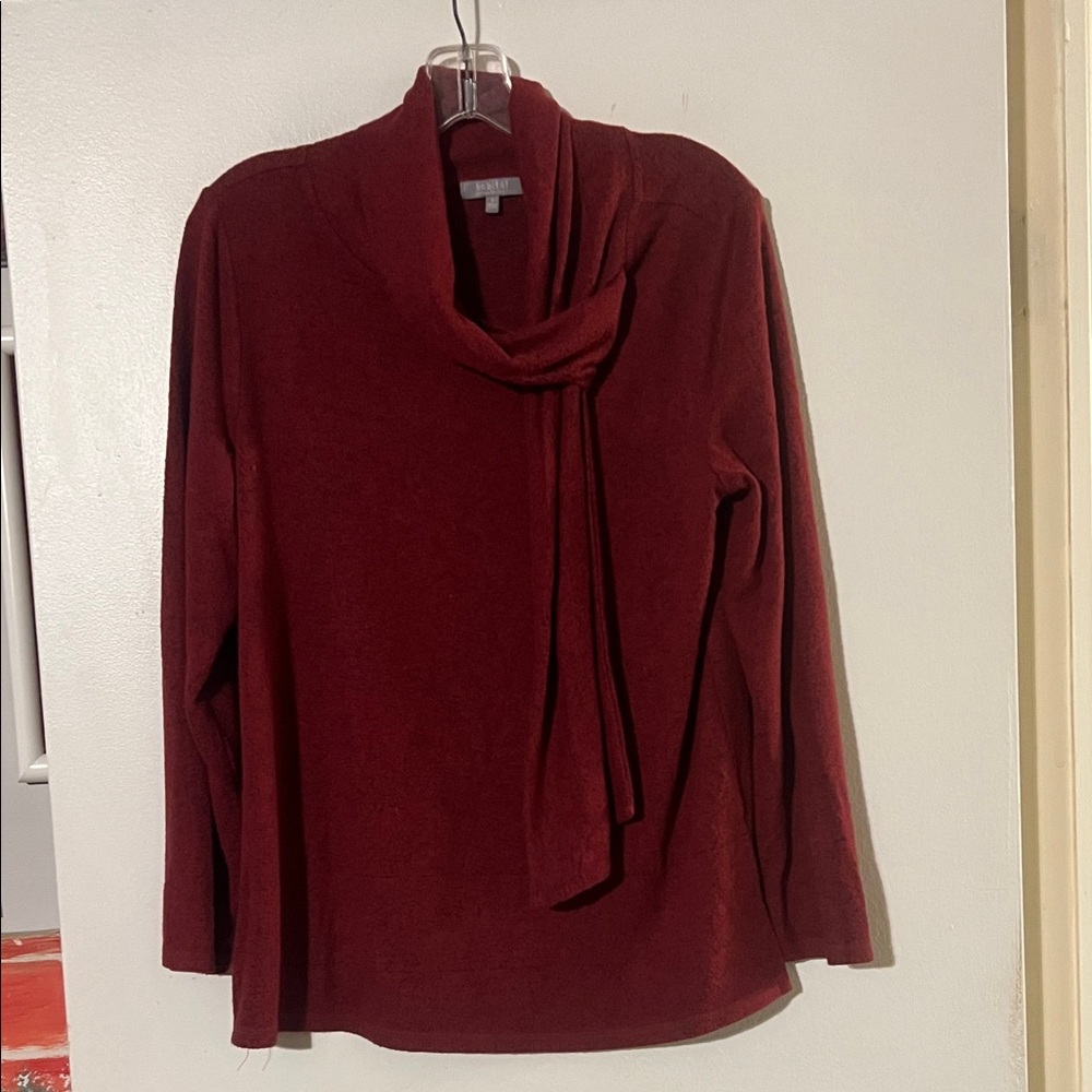 habitat wine color sweater with self one side scarf